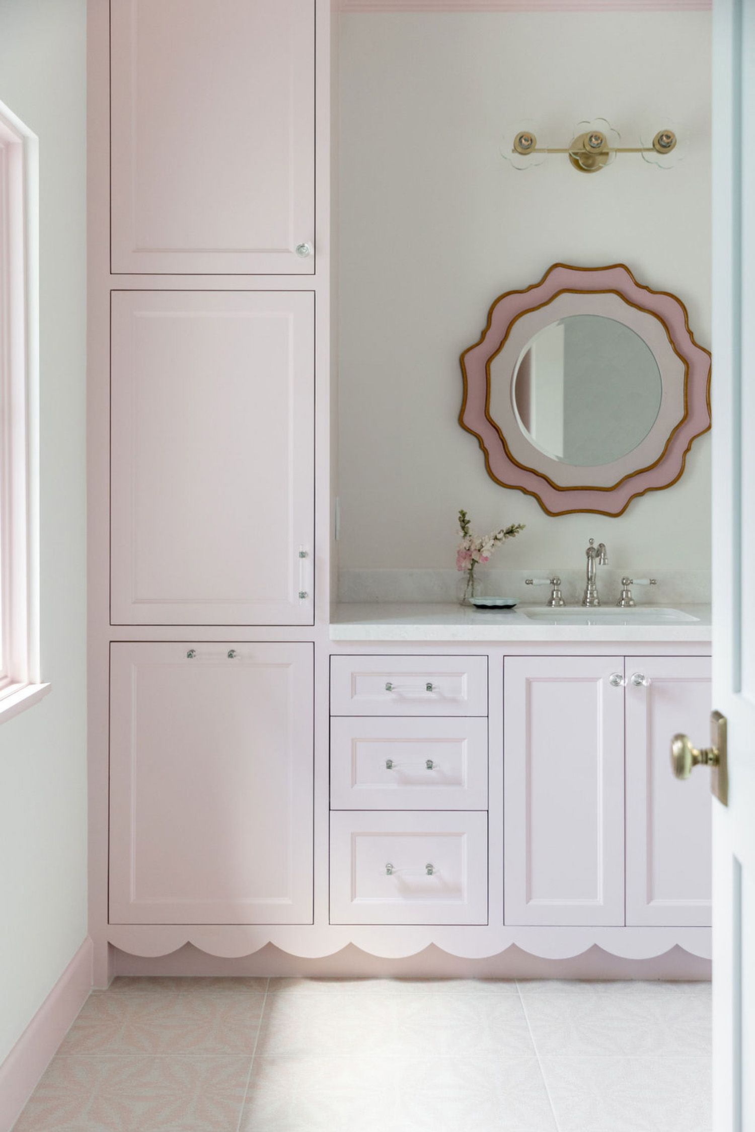 Secondary girl bathroom